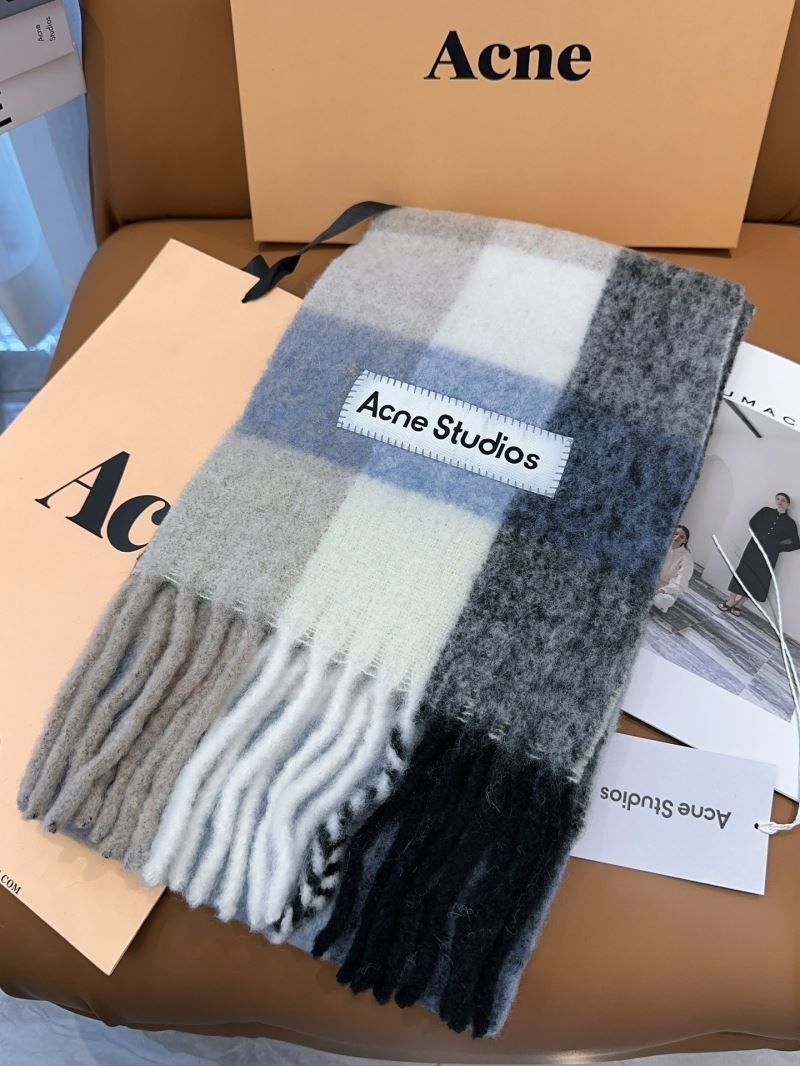 Acne Scarf